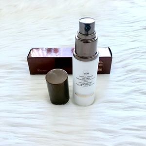 Hourglass Makeup - HOURGLASS Veil Mineral Primer SPF 15 - 1oz/30 ml Hourglass Makeup - HOURGLASS Veil Mineral Primer SPF 15 - 1oz/30 ml